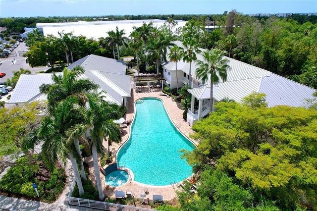 3803 54TH DRIVE W 102, Bradenton, FL 34210