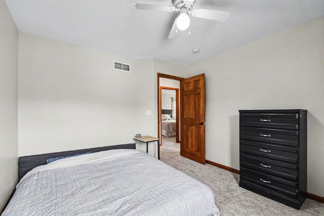 51222 Crooked Oak Drive, Granger, IN 46530