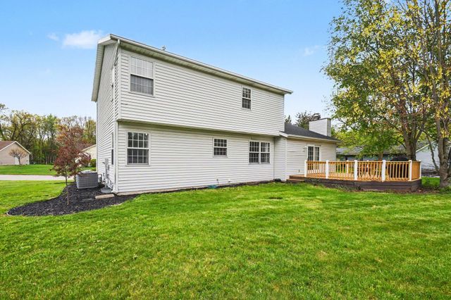 51222 Crooked Oak Drive, Granger, IN 46530
