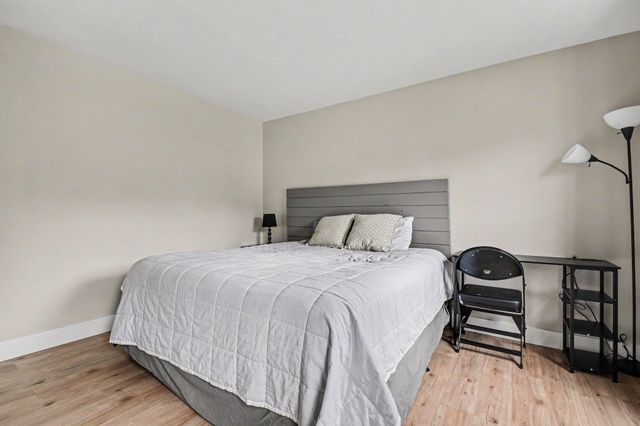 51222 Crooked Oak Drive, Granger, IN 46530