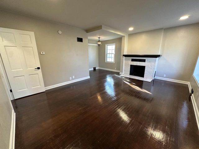 3280 N 60th STREET, Milwaukee, WI 53216