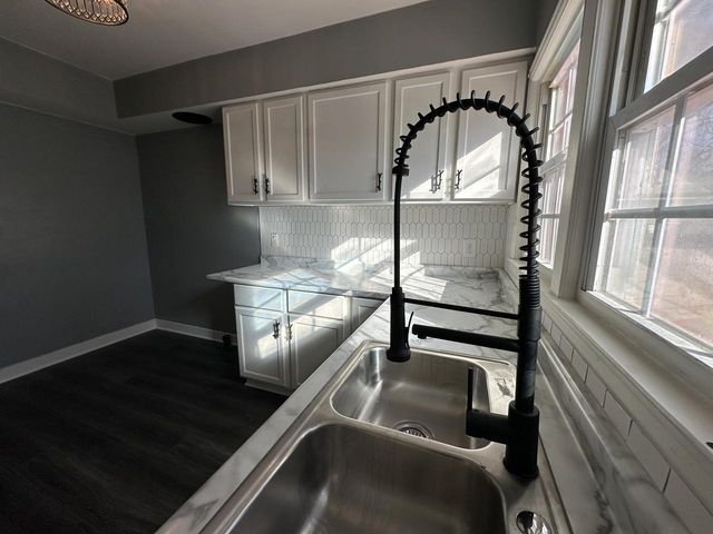 3280 N 60th STREET, Milwaukee, WI 53216