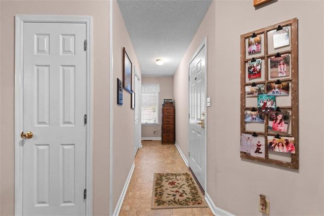 408 Parker Branch Road, Barnesville, GA 30204