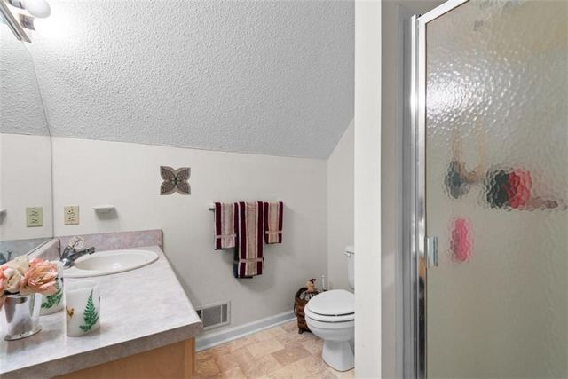 408 Parker Branch Road, Barnesville, GA 30204