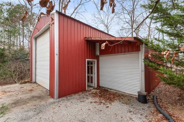 408 Parker Branch Road, Barnesville, GA 30204