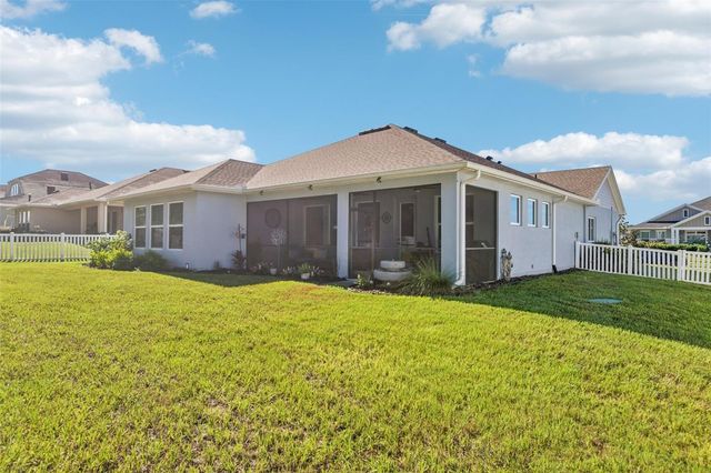 32515 CARMELA CIRCLE, San Antonio, FL 33576