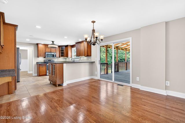 376 Gene St, Mt Washington, KY 40047