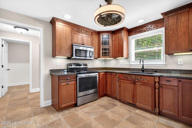 376 Gene St, Mt Washington, KY 40047
