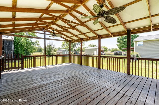 376 Gene St, Mt Washington, KY 40047
