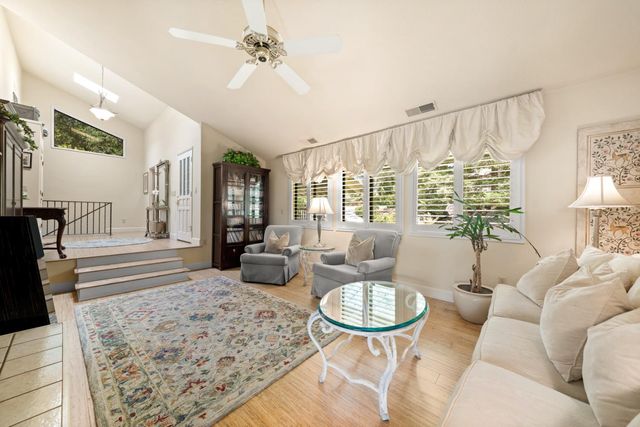 6430 Oak Hill Dr, Granite Bay, CA 95746