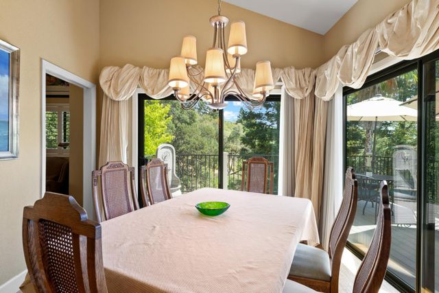6430 Oak Hill Dr, Granite Bay, CA 95746