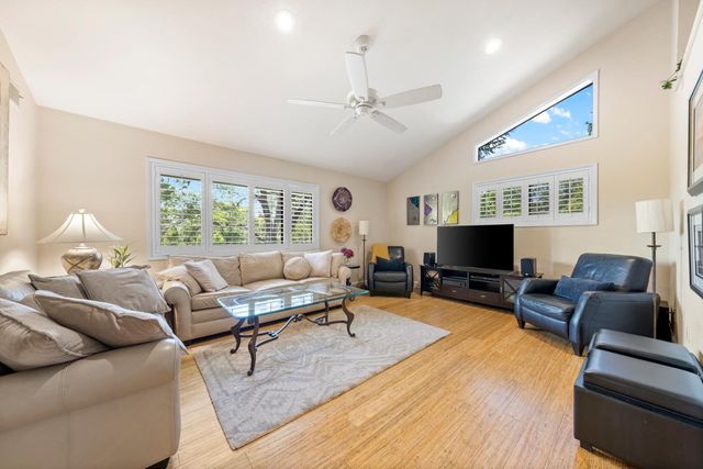 6430 Oak Hill Dr, Granite Bay, CA 95746