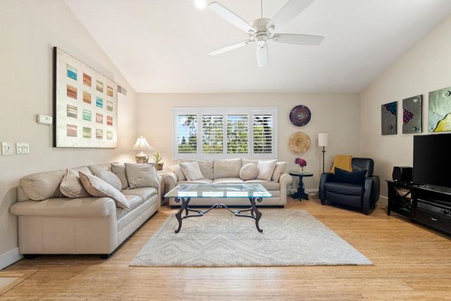 6430 Oak Hill Dr, Granite Bay, CA 95746