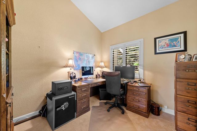 6430 Oak Hill Dr, Granite Bay, CA 95746