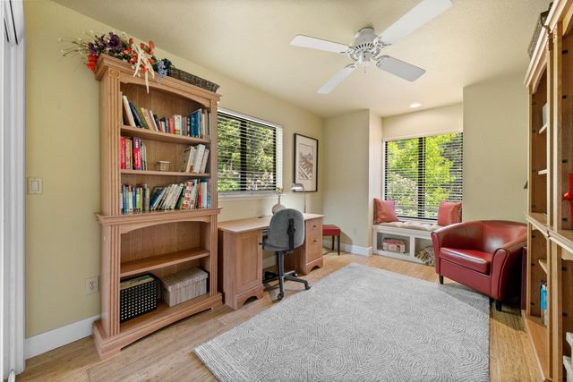6430 Oak Hill Dr, Granite Bay, CA 95746