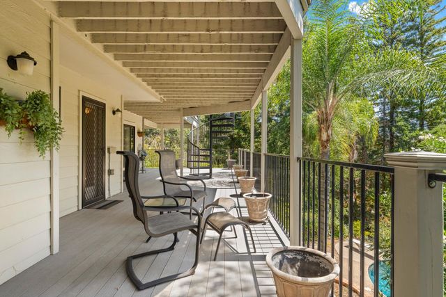 6430 Oak Hill Dr, Granite Bay, CA 95746