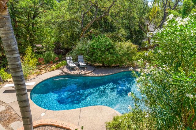 6430 Oak Hill Dr, Granite Bay, CA 95746
