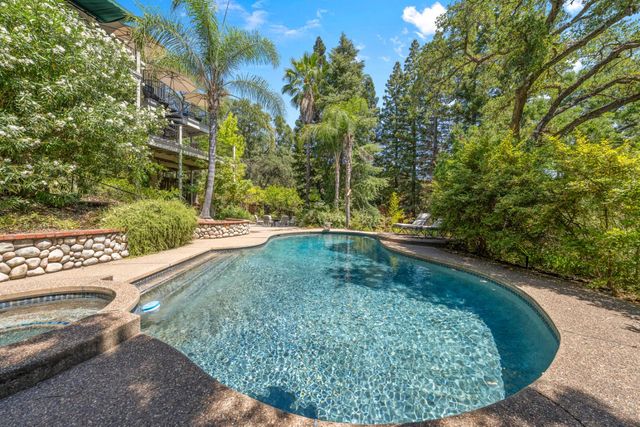 6430 Oak Hill Dr, Granite Bay, CA 95746