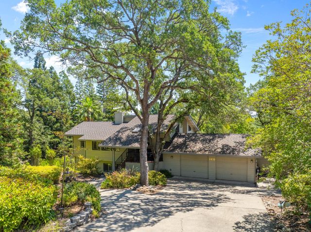 6430 Oak Hill Dr, Granite Bay, CA 95746