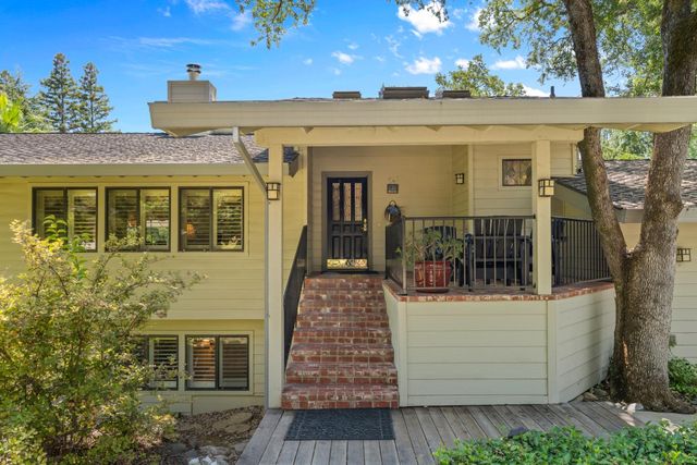 6430 Oak Hill Dr, Granite Bay, CA 95746