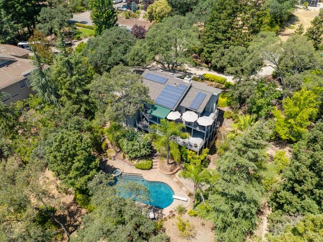 6430 Oak Hill Dr, Granite Bay, CA 95746