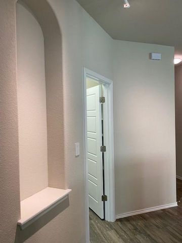 109 Palestine CV, Hutto, TX 78634