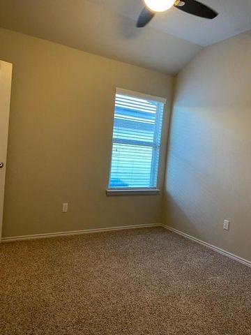 109 Palestine CV, Hutto, TX 78634