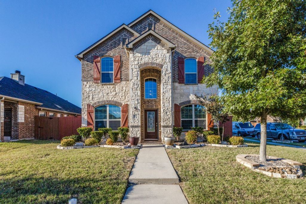 3000 Buckthorn Street, Heartland, TX 75126