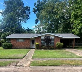 2912 ELLBEE Drive, Alexandria, LA 71301