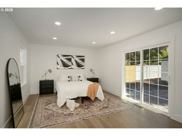 540 Nw Birdsdale Ave Ave, Gresham, OR 97030