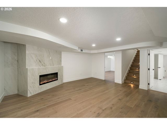 540 Nw Birdsdale Ave Ave, Gresham, OR 97030