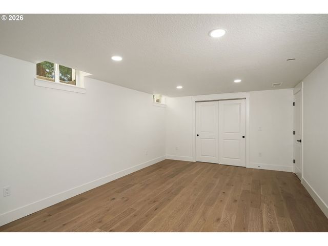 540 Nw Birdsdale Ave Ave, Gresham, OR 97030
