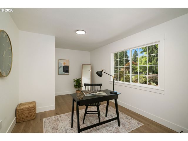 540 Nw Birdsdale Ave Ave, Gresham, OR 97030
