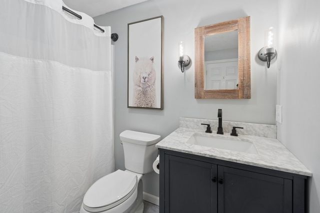 58 Minehan Ln, Marlborough, MA 01752