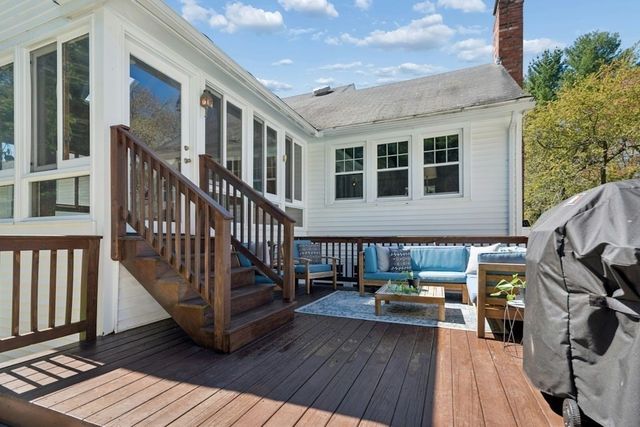 58 Minehan Ln, Marlborough, MA 01752