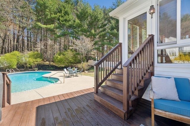 58 Minehan Ln, Marlborough, MA 01752