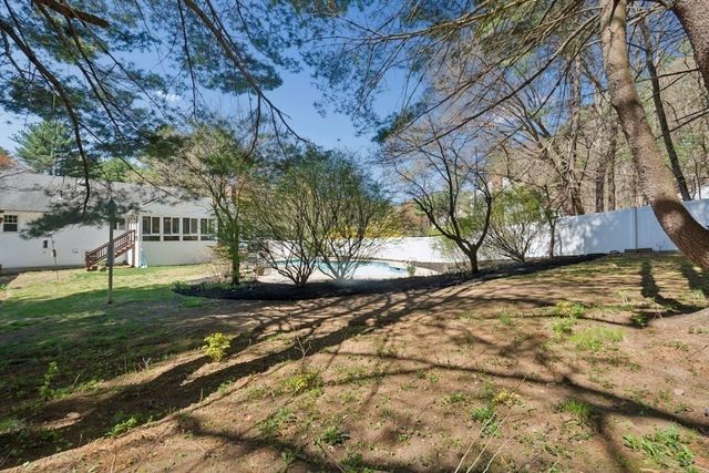 58 Minehan Ln, Marlborough, MA 01752