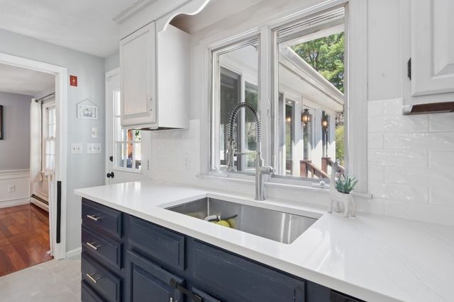 58 Minehan Ln, Marlborough, MA 01752