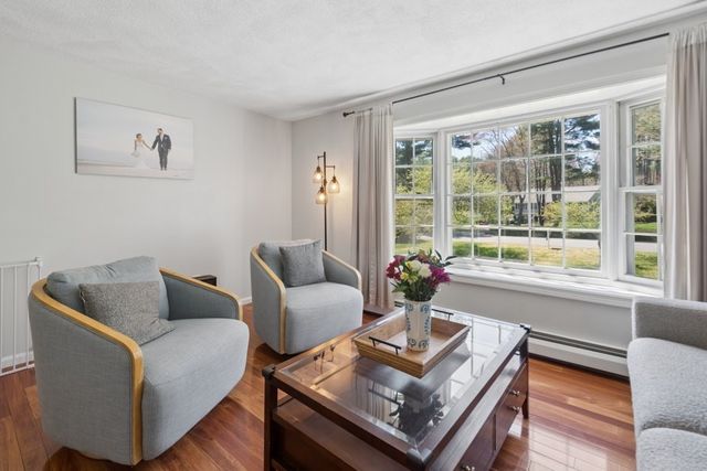 58 Minehan Ln, Marlborough, MA 01752