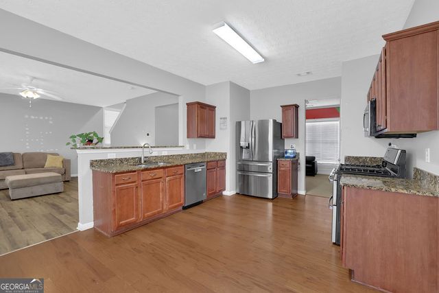 203 Quince Road, Canton, GA 30114