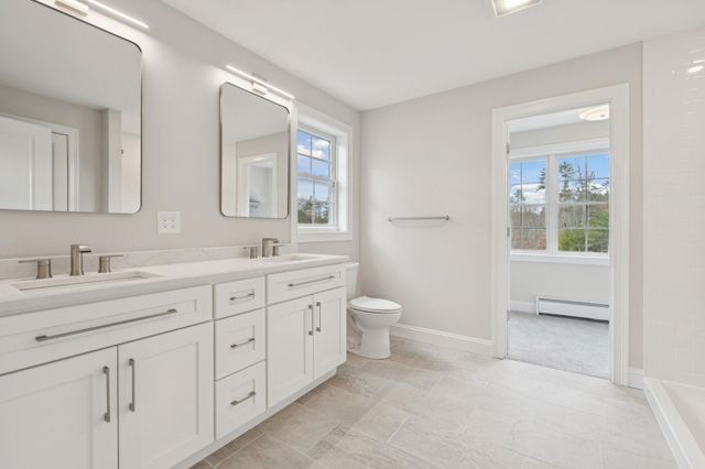 15 Copps Drive, Rochester, NH 03868