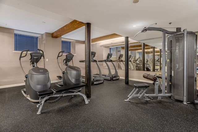 48 Water St 405, Worcester, MA 01604
