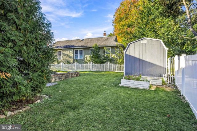 417 AUDUBON AVE, Audubon, NJ 08106
