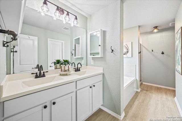 2374 Bullfinch, New Braunfels, TX 78130