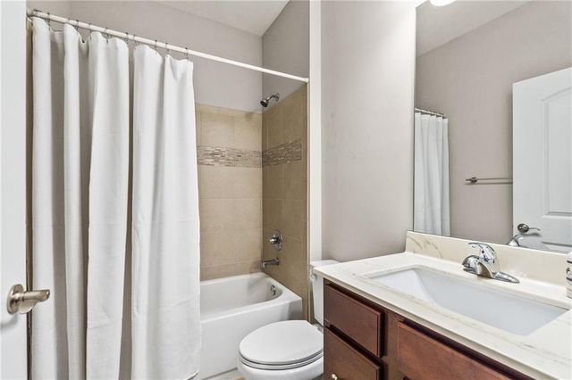 512 Margaret Lane, Woodstock, GA 30188