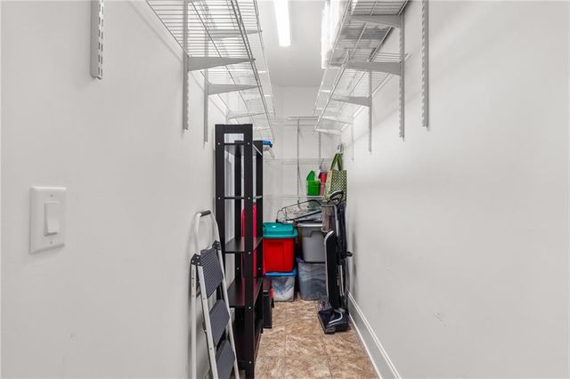 512 Margaret Lane, Woodstock, GA 30188