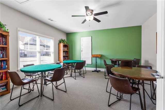 512 Margaret Lane, Woodstock, GA 30188