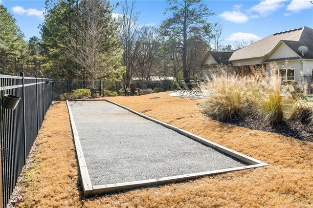 512 Margaret Lane, Woodstock, GA 30188