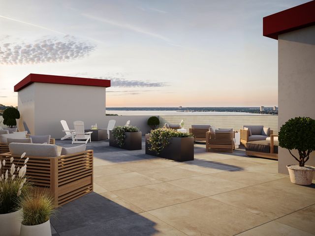 267 Old Colony 311, Boston, MA 02127