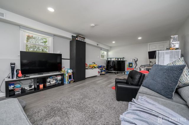 24 Half Acre Road, Jamesburg, NJ 08831